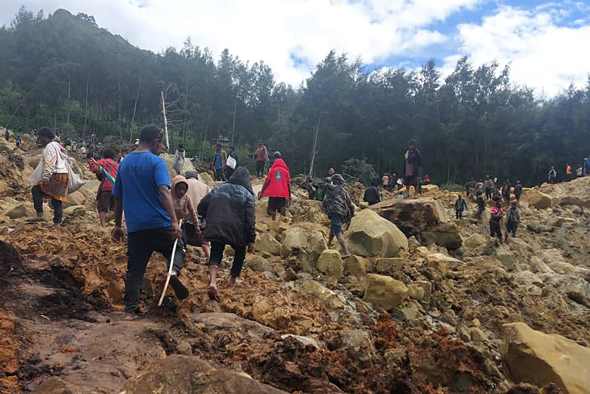 Ðức Thánh Cha liên đới với các nạn nhân tại Papua New Guinea